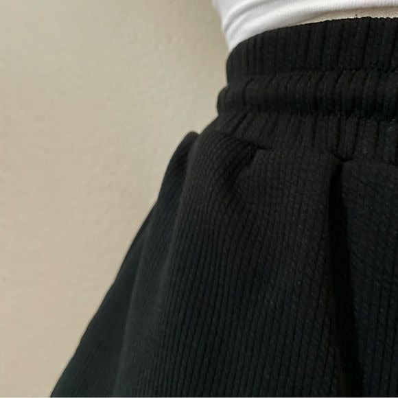 Black Lounge Knit Shorts (L)