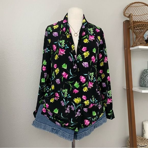 Silk Floral Button Front Top (6)