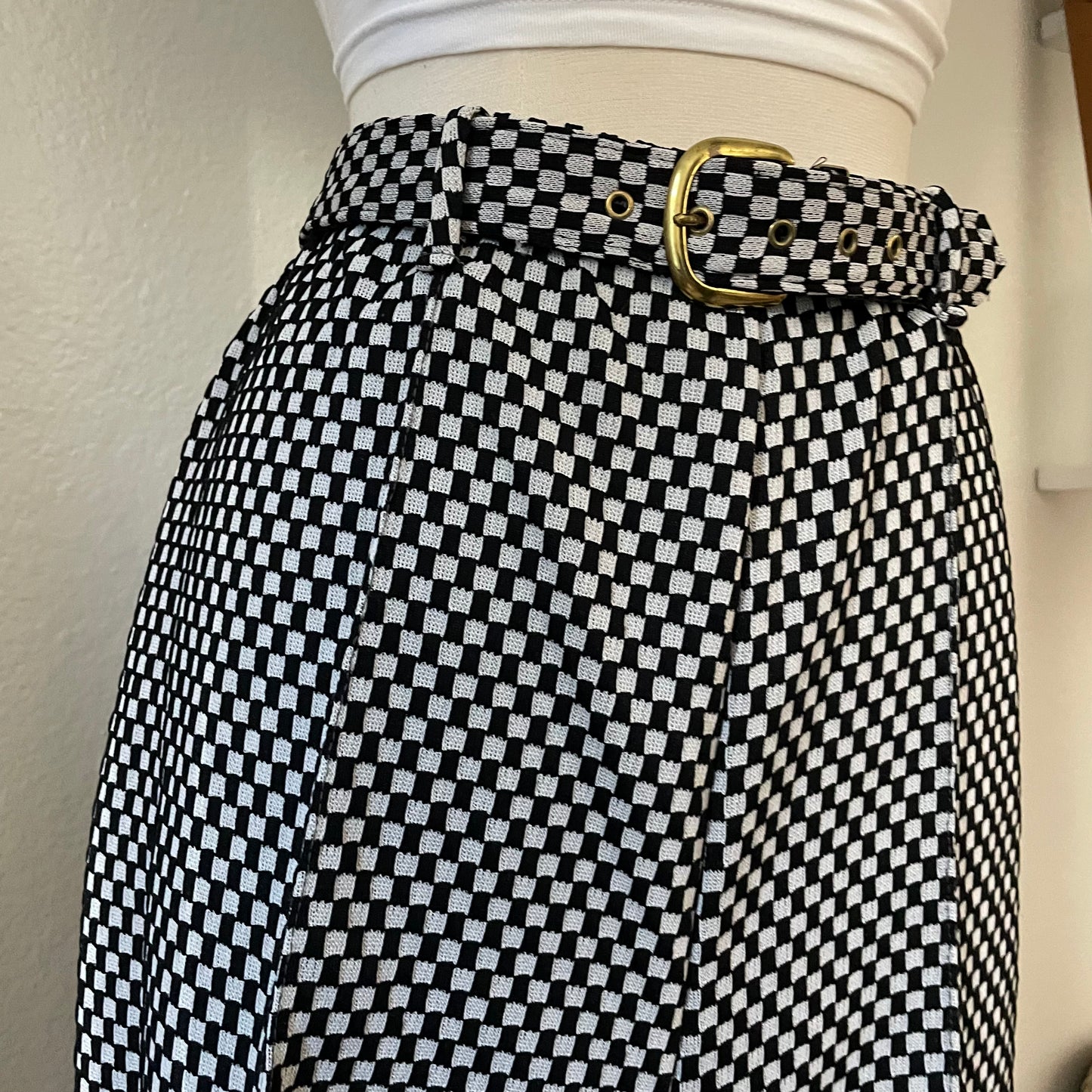 Vintage Checkered High Waist Pants (26)