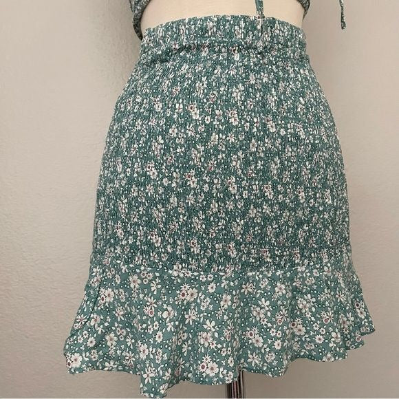 Two Piece Floral Ruched Skirt Set (S)