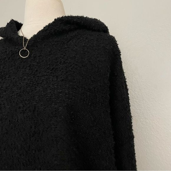 Black Textured Crop Pullover Hoodie (M)