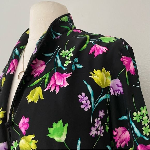 Silk Floral Button Front Top (6)