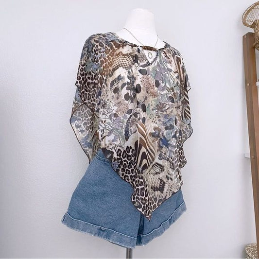 Floral and Animal Print Handkerchief Top (S)