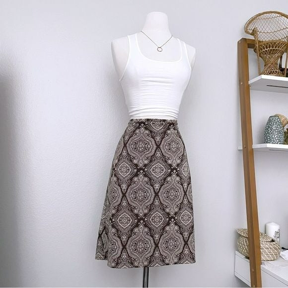 Brown Patterned Knee Length Skirt (M)