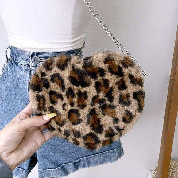 Heart Shape Plush Leopard Print Bag