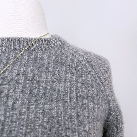 Wool and Cashmere Blend Knit Sweater (M)