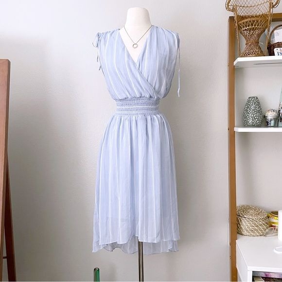 Pastel Blue Cinched Waist Midi Dress (XS)