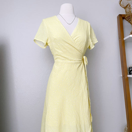 Floral Wrap Yellow Midi Dress (6)
