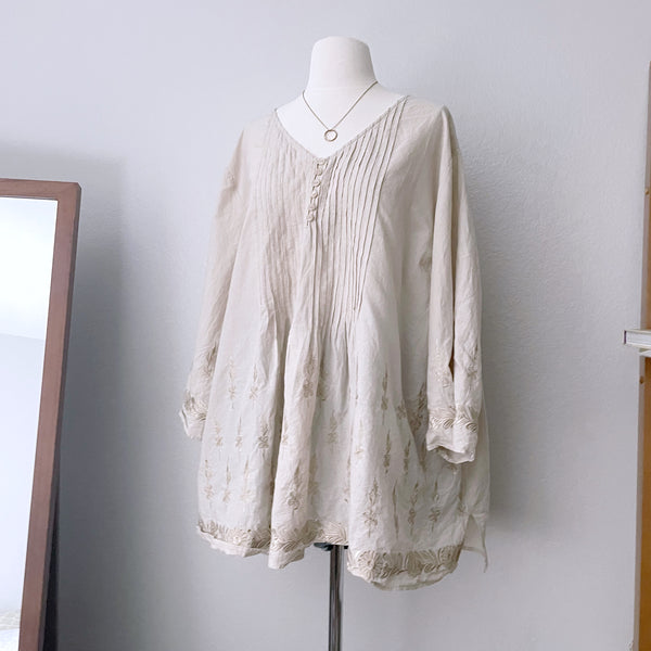Neutral Beige Embroidered Floral Tunic (4X)