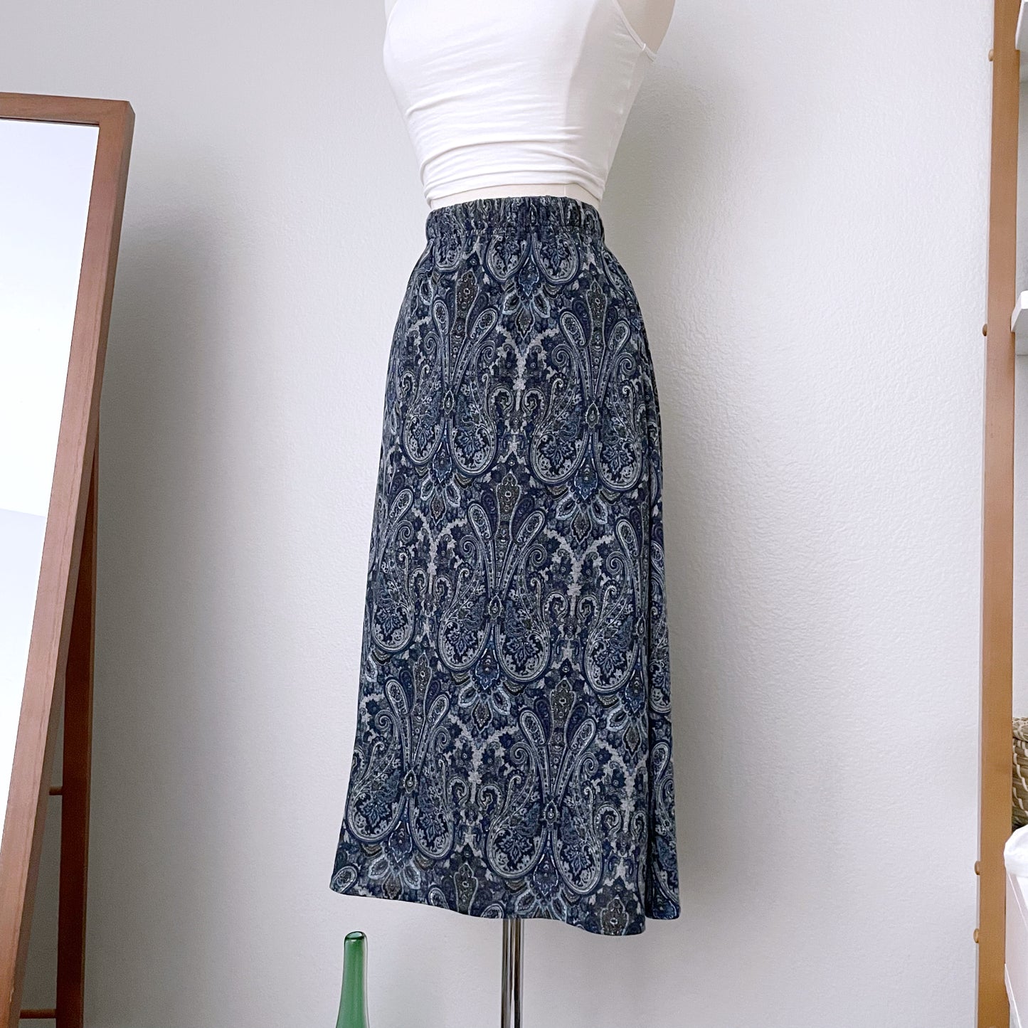 Vintage Blue Paisley Midi Skirt (L)