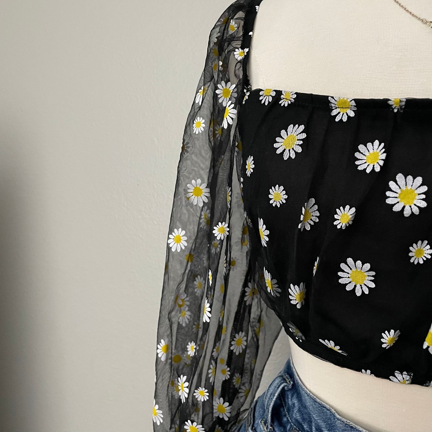 Daisy Crop Top With Sheer Sleeves (2XL)