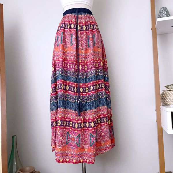 Multicolor Flowy Bohemian Maxi Skirt (M)
