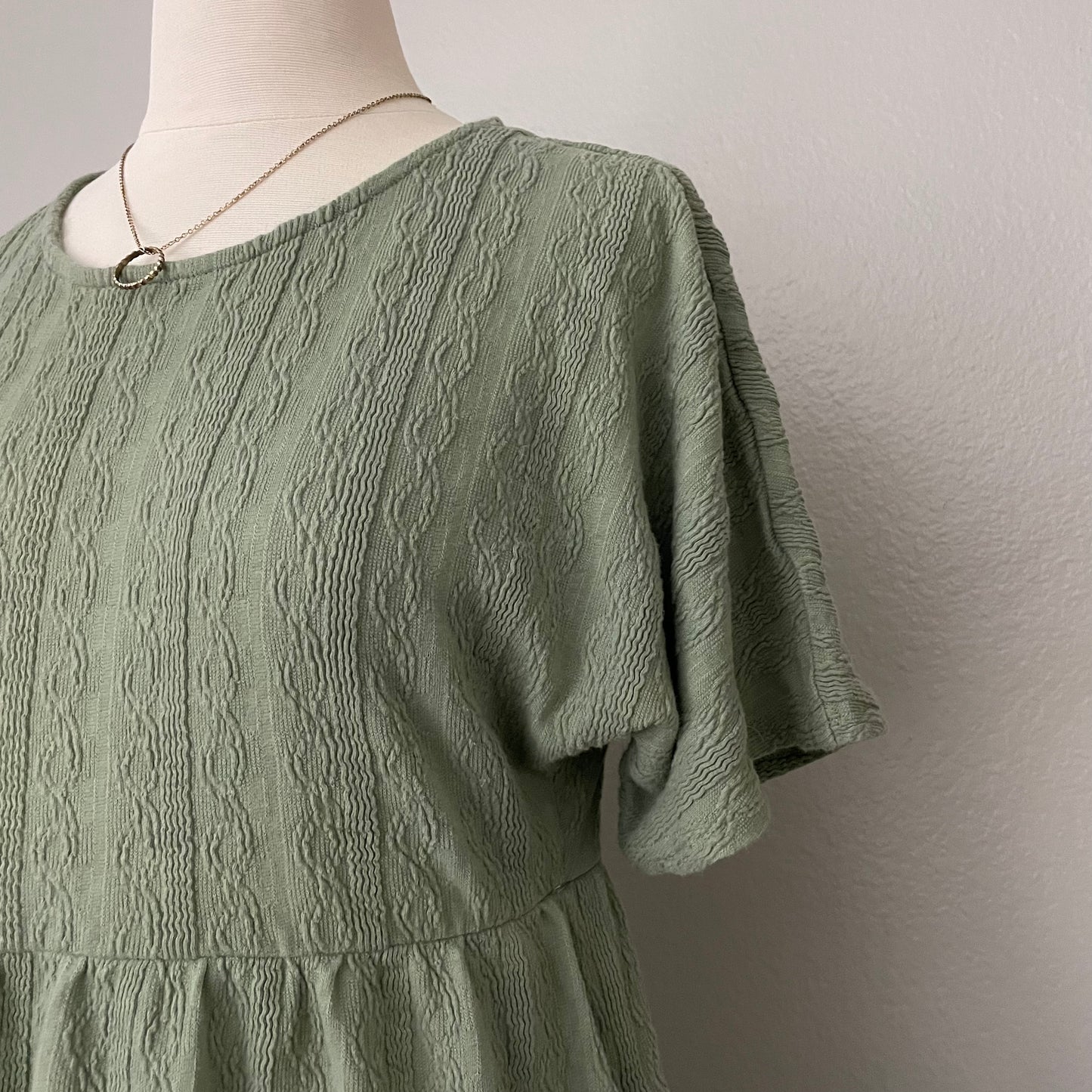 Sage Green Textered Dress (M)