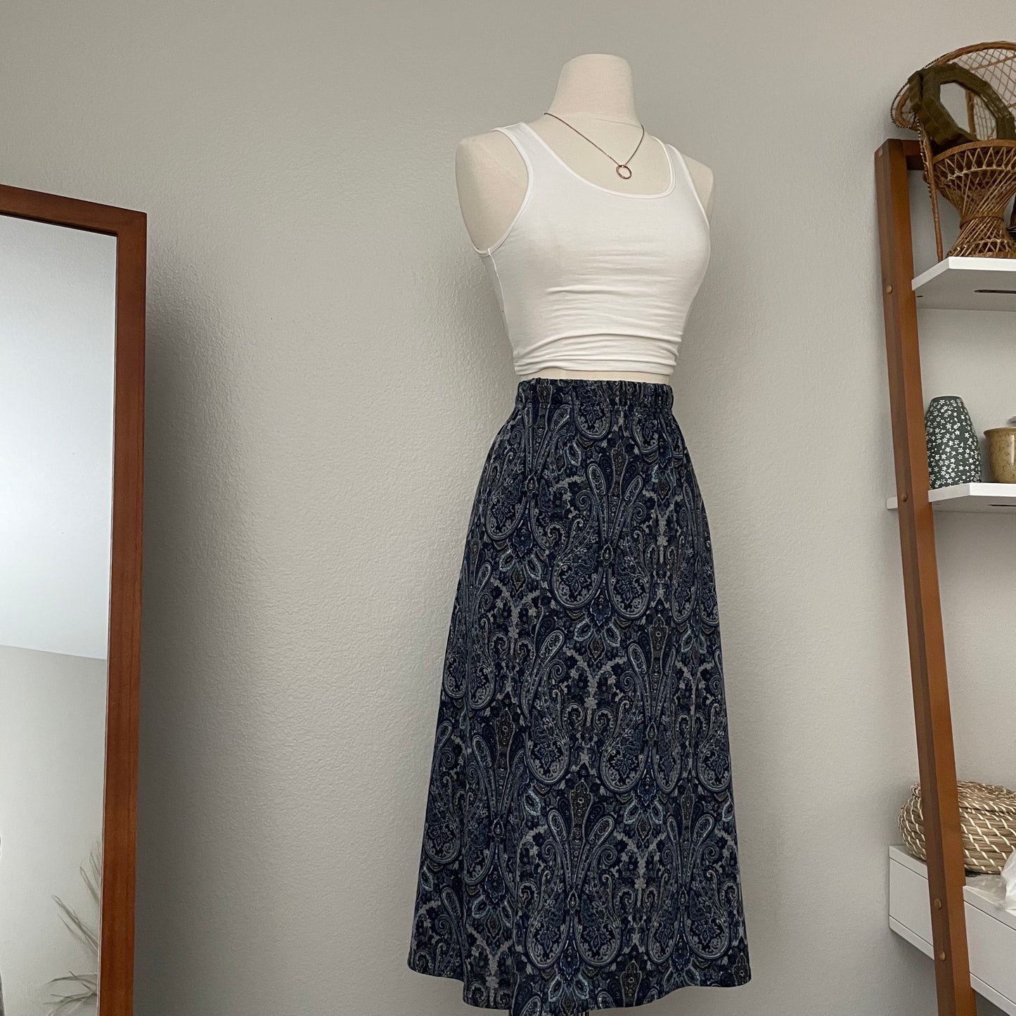 Vintage Blue Paisley Midi Skirt (L)