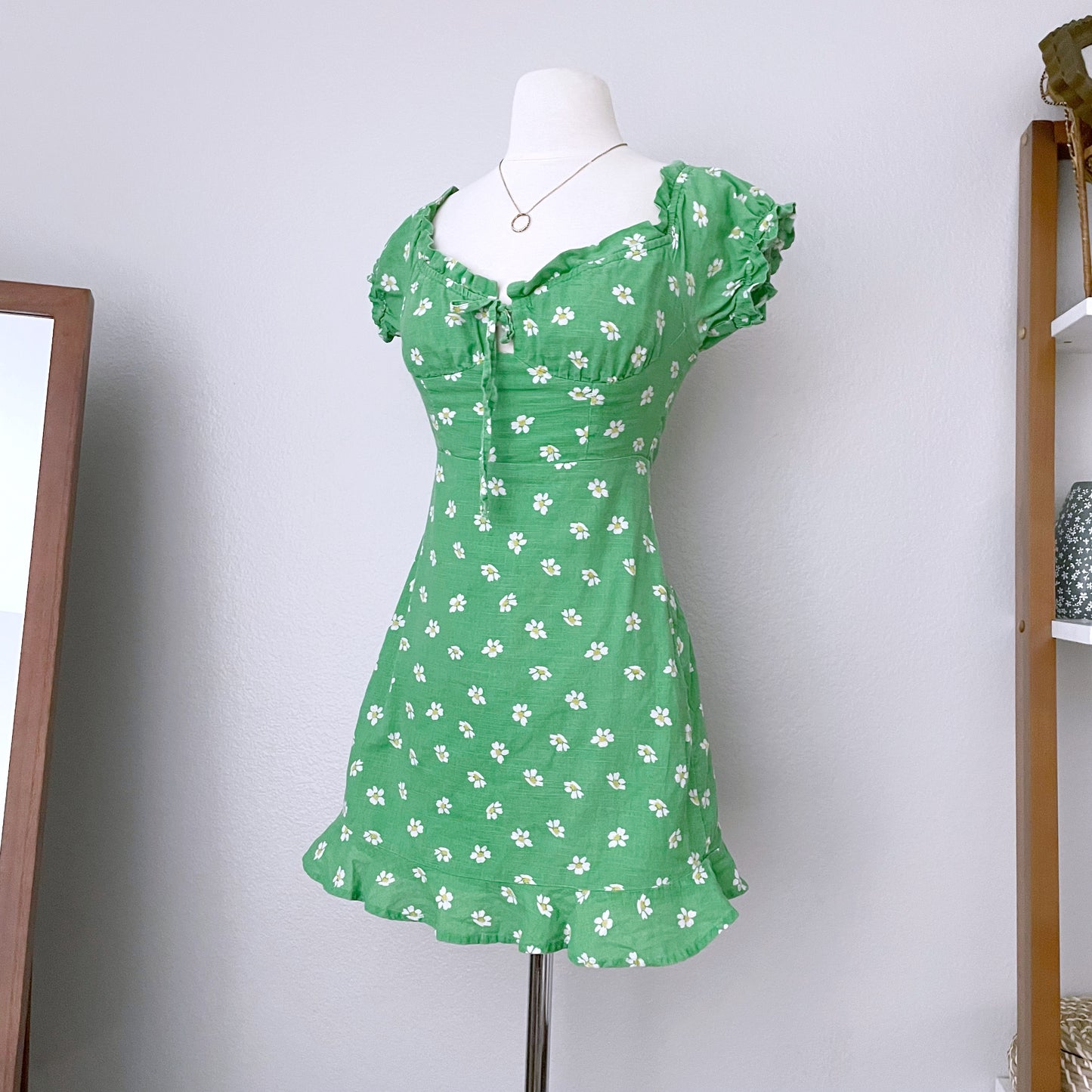 Daisy Floral Milkmaid Mini Dress (XS)