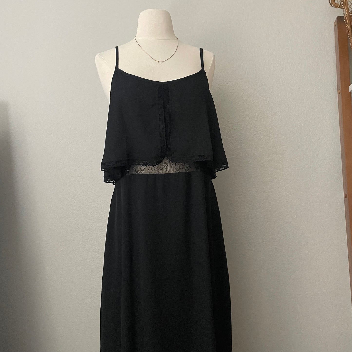 Midi Black Lace Detail Dress (L)