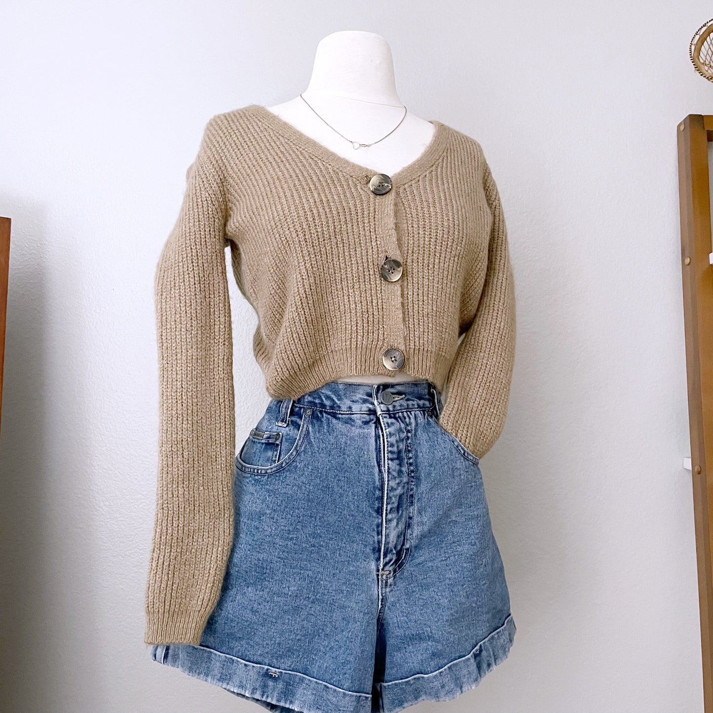 Cropped Knit Neutral Cardigan Sweater (10)